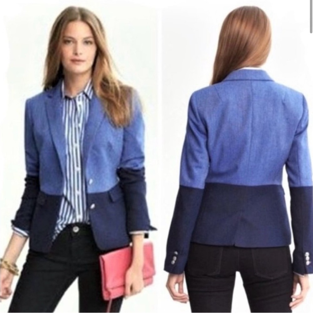 Banana Republic blue Two-tone herringbone tweed jacket. Size 2